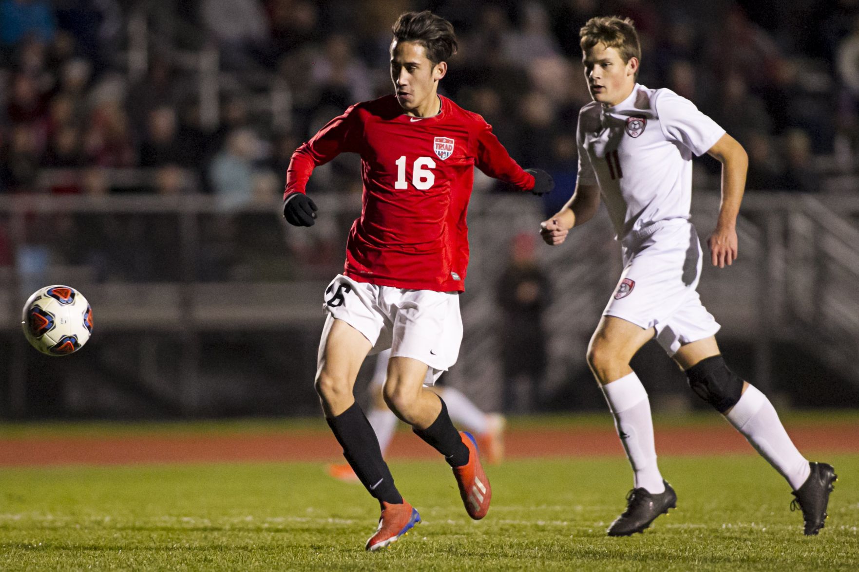 Class 2A Chatham Glenwood Super-Sectional: Triad 3, Morton 1
